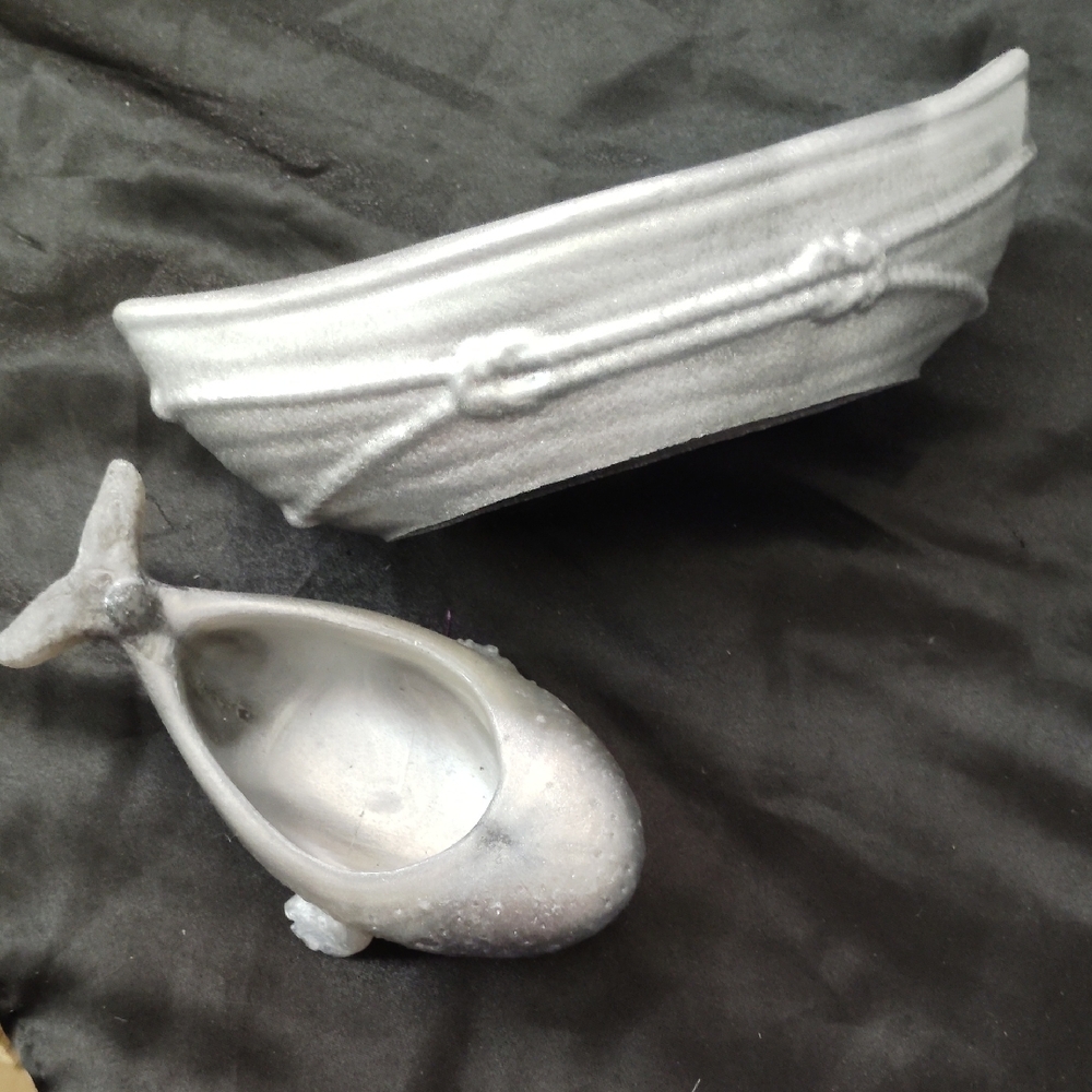Silver Boat and Whale Decor Set